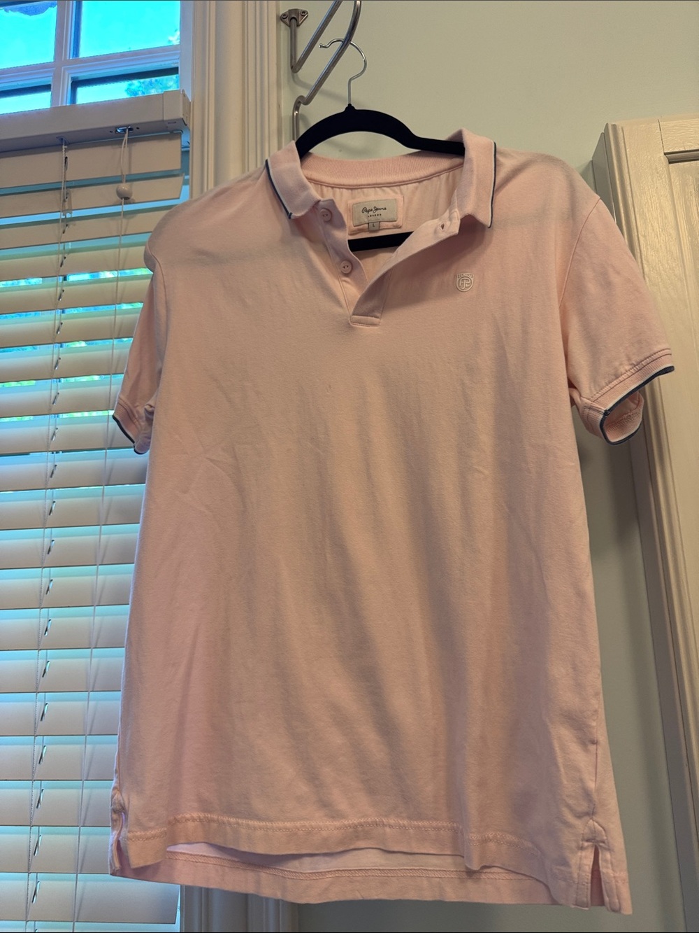 Classic Men’s Polo Shirt - Light Pink
